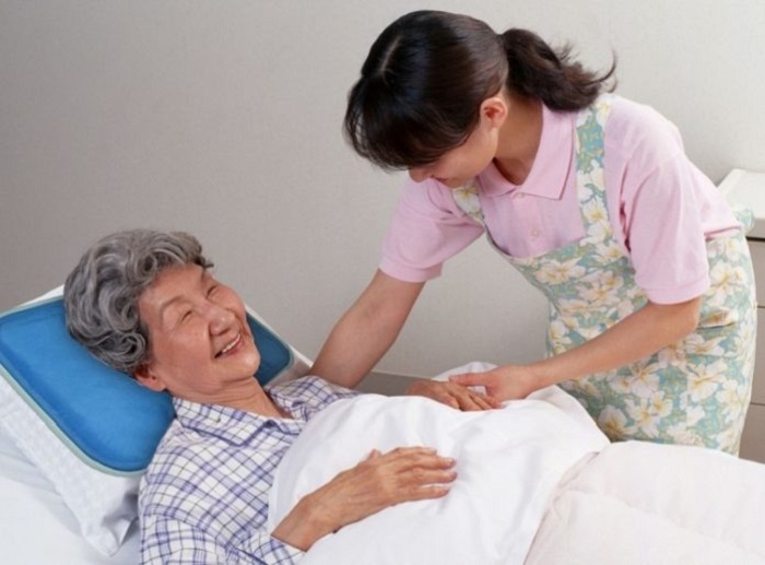 Có rất nhiều loại hình dịch vụ chăm sóc người bệnh tại Hà Nội 